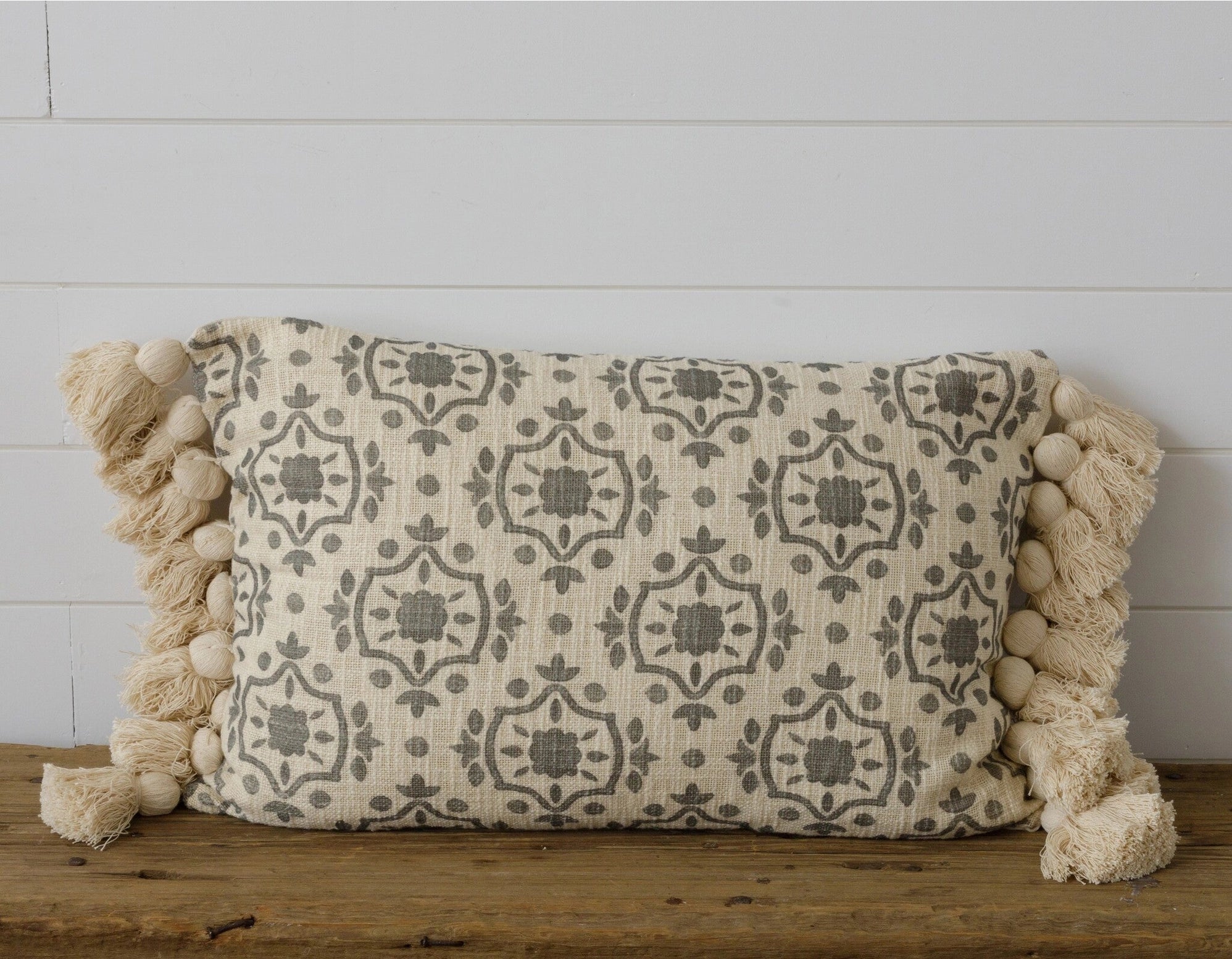 Arabesque Lumbar Pillow